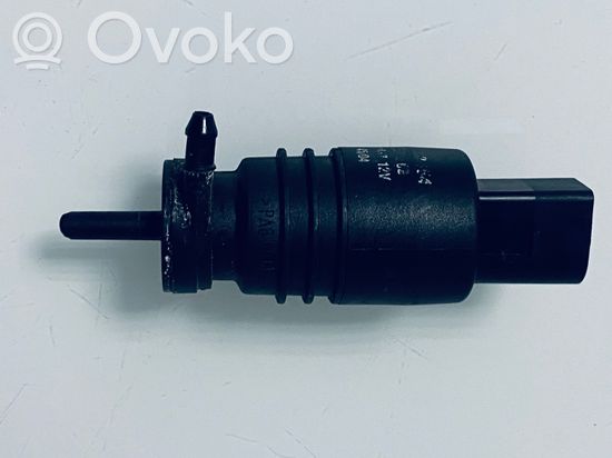 BMW X5 E53 Windscreen/windshield washer pump