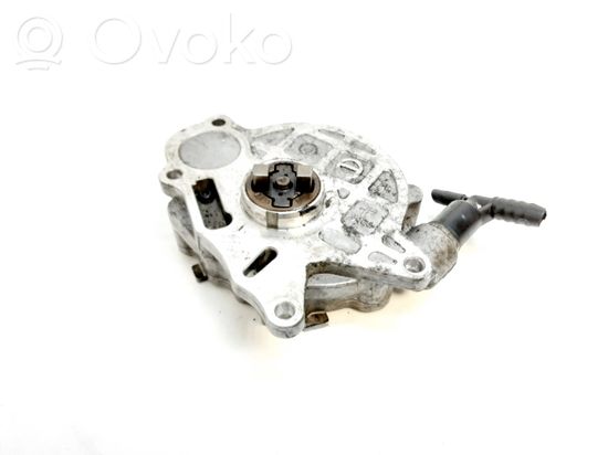 Volkswagen Touran II Vacuum pump 03L145100F