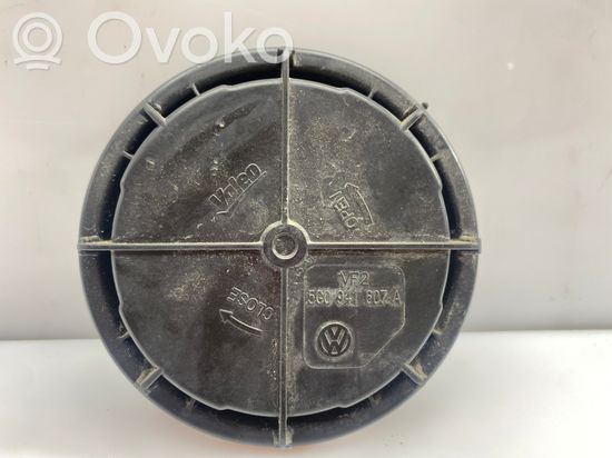 Audi A3 S3 A3 Sportback  8V Headlight/headlamp dust cover 5G0941607A