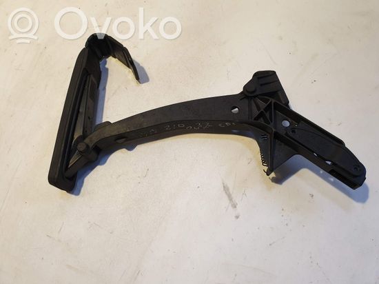 Mercedes-Benz E W210 Accelerator throttle pedal 2103010520