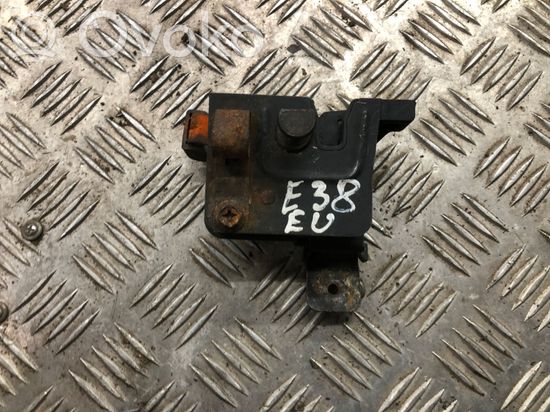 BMW 7 E38 Tailgate/trunk/boot lock/catch/latch 8164763