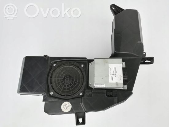Audi A4 S4 B6 8E 8H Subwoofer speaker 8E9035223