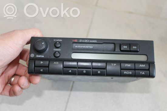 Volkswagen Transporter – Caravelle T4 Radio/CD/DVD/GPS head unit 1H0035152 BETA4