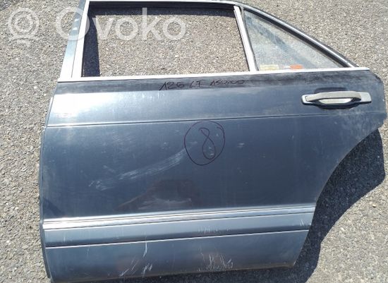 Mercedes-Benz S W126 Rear door