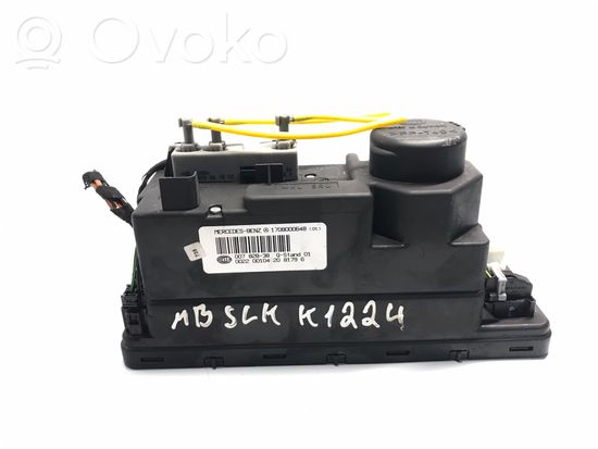 Mercedes-Benz SLK R170 Central locking vacuum pump A1708000648 1708000648 K1224