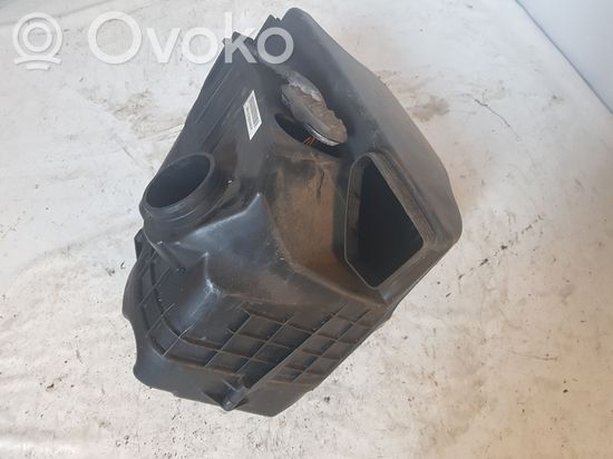 BMW 1 E81 E87 Air filter box AD752362810