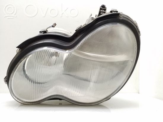 Mercedes-Benz C W203 Headlight/headlamp A2038201161