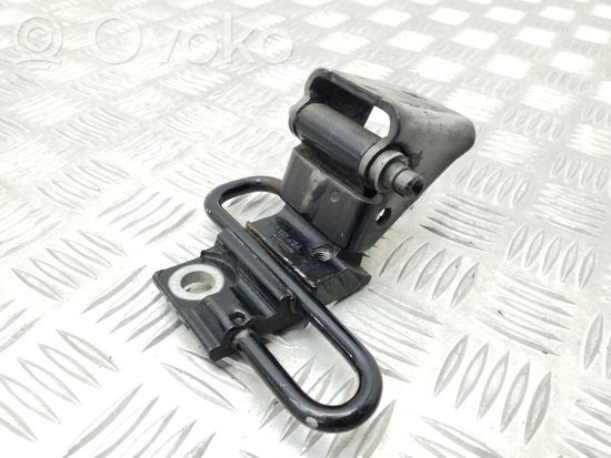 Volkswagen Polo Rear door lower hinge 6Q4833412A