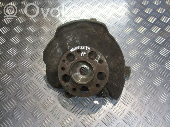 Mercedes-Benz Vaneo W414 Front wheel hub