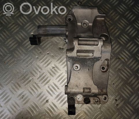 BMW X5 F15 Generator/alternator bracket 7619250