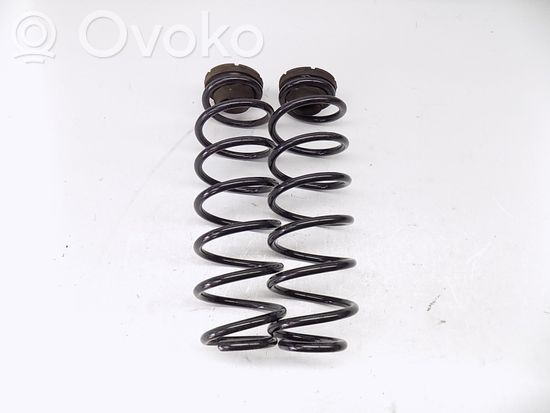 Volkswagen Polo IV 9N3 Rear coil spring