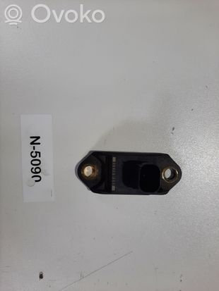 Mercedes-Benz S W220 Airbag deployment crash/impact sensor