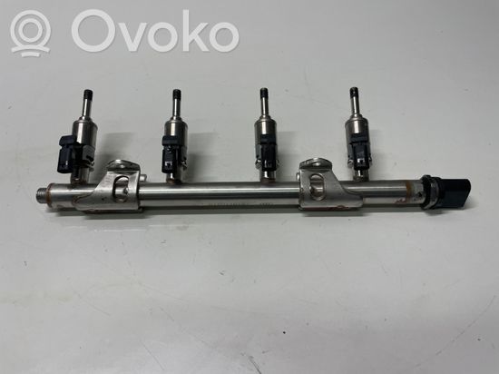 Volkswagen PASSAT B8 Fuel injection system set 04E133320D