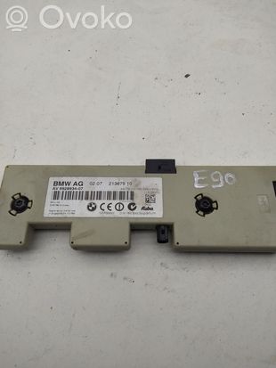 BMW 3 E90 E91 Aerial antenna amplifier 213675