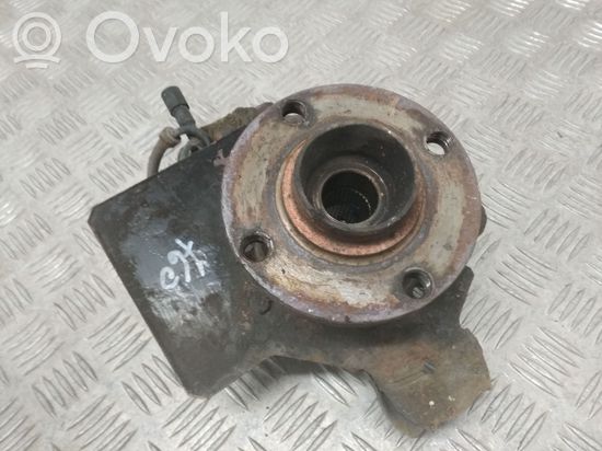 Audi 80 90 S2 B4 Front wheel hub 8A0257A