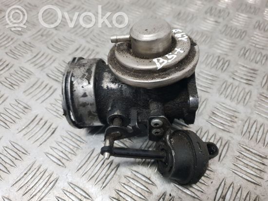 Volkswagen PASSAT B5.5 EGR valve 038131501AA 226200070