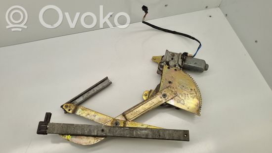 Volkswagen PASSAT B3 Front door window regulator with motor