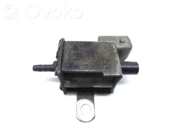 BMW 5 E34 Turbo solenoid valve 72191133