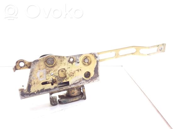 Mercedes-Benz 307 Front door lock 120T