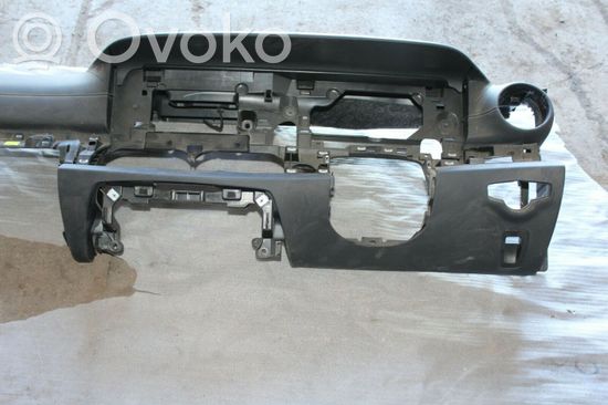 Mercedes-Benz E W213 Dashboard 2136809904