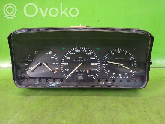 Volkswagen PASSAT B3 Speedometer (instrument cluster) 3B7919083BP