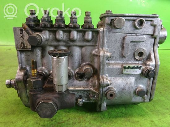 Mercedes-Benz E W123 Fuel injection high pressure pump 0403245025