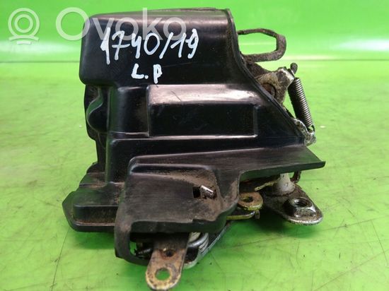 Mercedes-Benz E W123 Front door lock