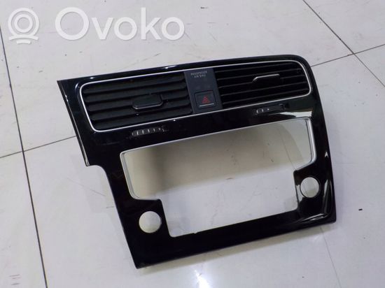 Volkswagen Golf VII Dash center air vent grill 5G1815736