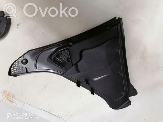 BMW 5 F10 F11 Wiper trim 6987605