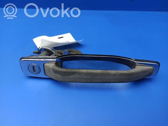 Mercedes-Benz S W126 Front door exterior handle W126