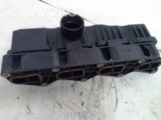 Mercedes-Benz Vito Viano W639 Intake manifold A6460900837
