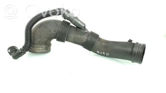 Volkswagen Transporter – Caravelle T5 Turbo air intake inlet pipe/hose 7H0129615P