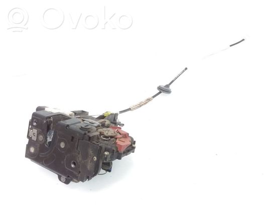 Volkswagen Touareg I Rear door lock 7L0839016B