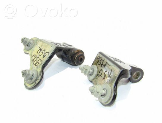Mercedes-Benz C W204 Rear door hinge set