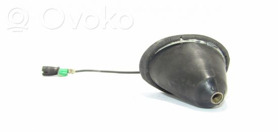 Volkswagen PASSAT B4 Radio antenna