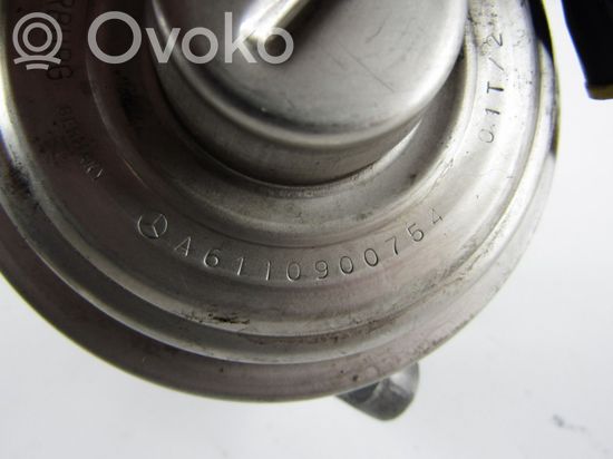 Mercedes-Benz ML W163 EGR valve A611090075A