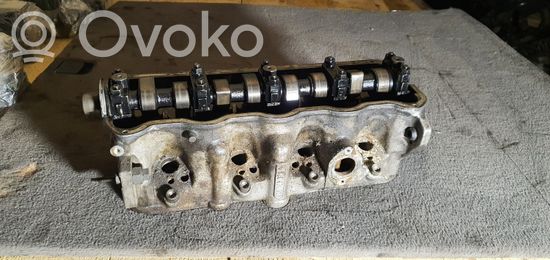 Volkswagen Golf III Engine head 028103373N