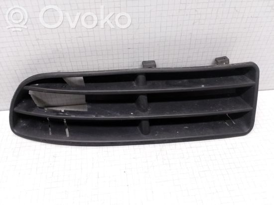Volkswagen Bora Front bumper lower grill  VH11027G2LH