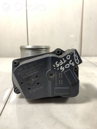 Audi A3 S3 A3 Sportback 8P Throttle valve 06F133062G