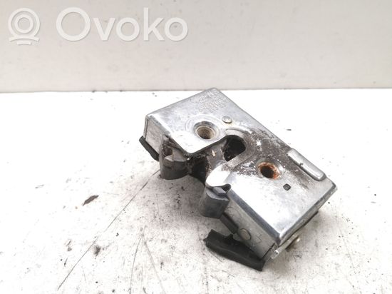 Audi 80 90 S2 B4 Rear door lock 8A0839016A