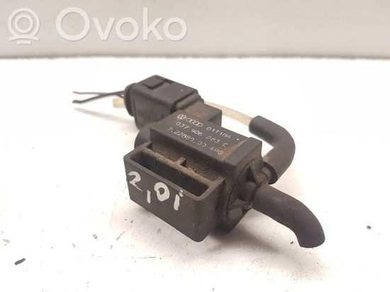 Volkswagen Golf IV Turbo solenoid valve 037906283C