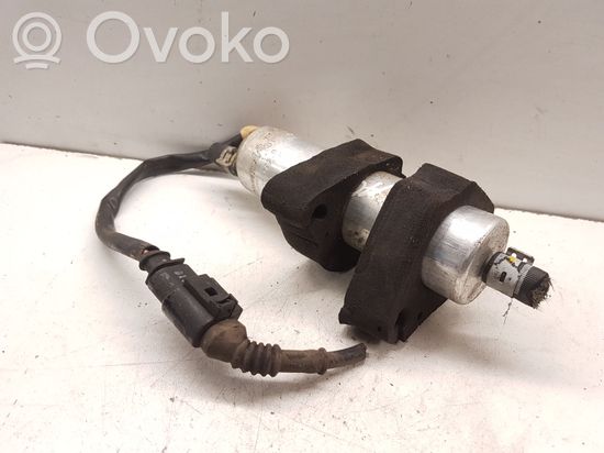 Audi A4 S4 B8 8K Fuel injection high pressure pump 8K0906095B