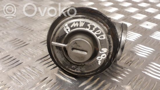 BMW 5 E39 EGR valve