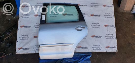 Volkswagen Polo Rear door