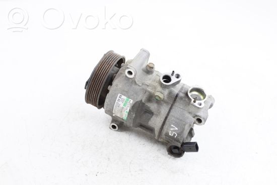 Volkswagen Golf VI Air conditioning (A/C) compressor (pump) 5N0820803C