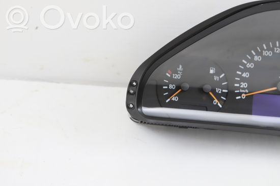 Mercedes-Benz E W210 Speedometer (instrument cluster) A2105401611