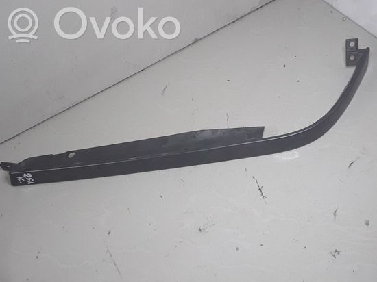 Mercedes-Benz C W202 Under headlight/headlamp trim 2028260177 23768000 2028260377