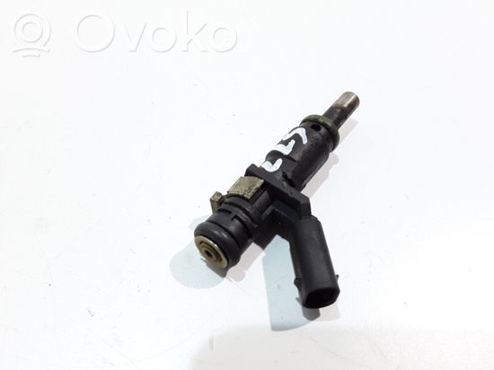 Mercedes-Benz CLS C219 Fuel injector A2720780249