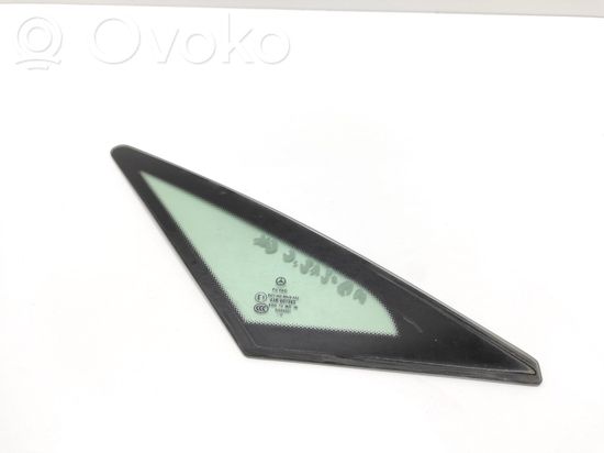 Mercedes-Benz E W212 Rear vent window glass