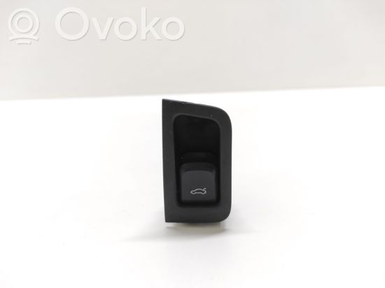 Audi A6 C7 Tailgate opening switch 4G2959830